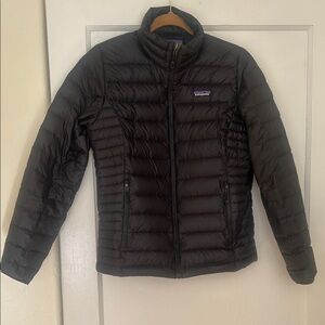 Patagonia women’s black Puffer Jacket